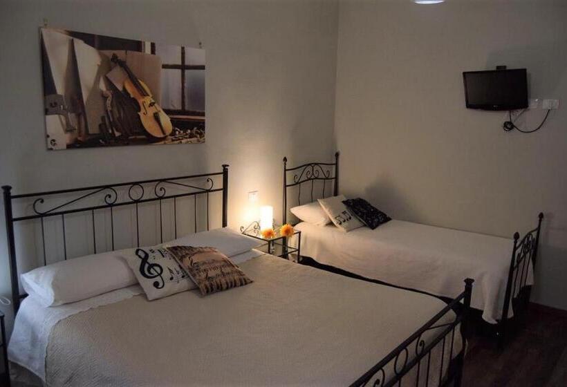 پانسیون Segui Le Note Della Tua Vita