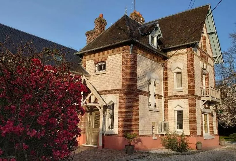 تختخواب و صبحانه Le Manoir De Louviers