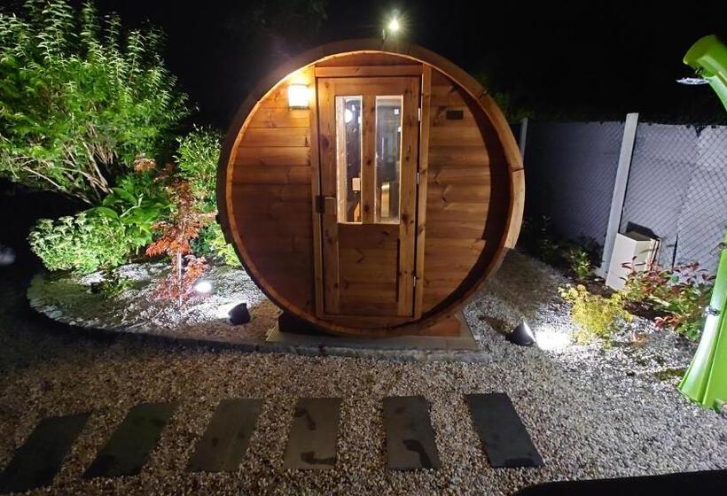 민박 Le Manoir De Louviers