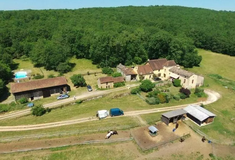 ベッドアンドブレックファースト Chambres D Hôtes De La Grande Combe