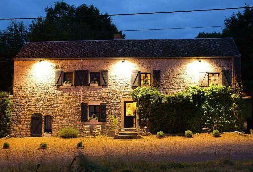 住宿加早餐  L Arbre De Vie