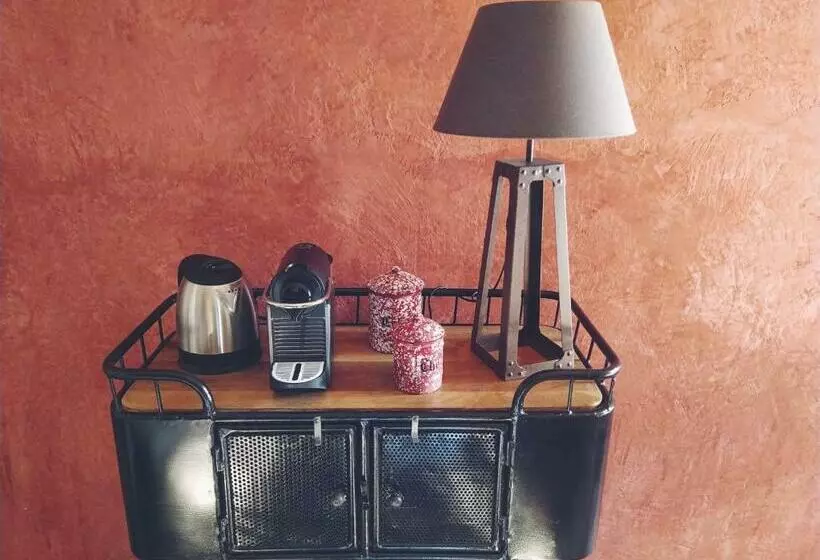 Aamiaismajoitus (B&B) Une Chambre En Luberon