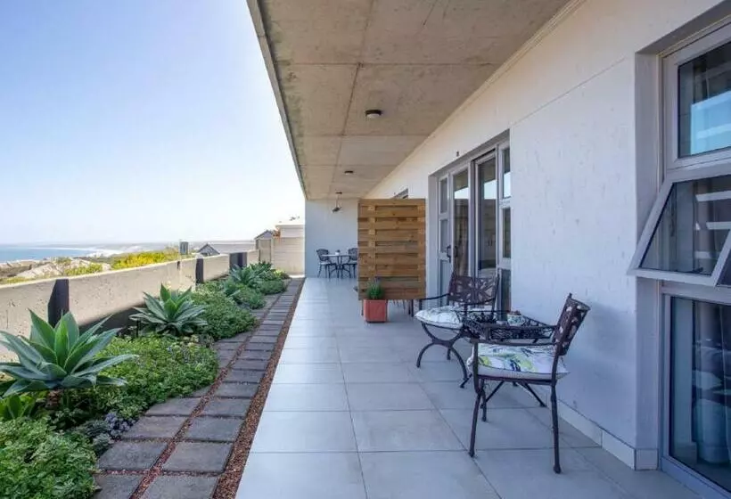 Erika27 Top B&b Choice