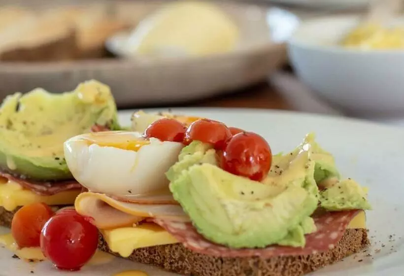 Erika27 Top B&b Choice