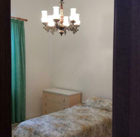 هتل Lidda Butts Inn