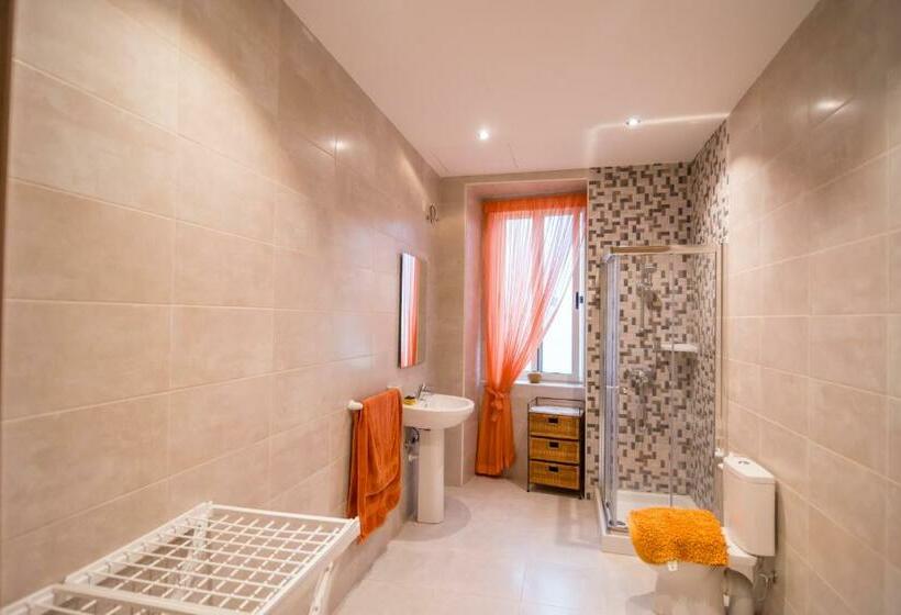 هتل Lidda Butts Inn