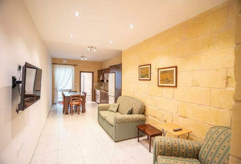 هتل Lidda Butts Inn