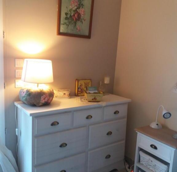 مبيت وإفطار Les Mouettes 1 Gite Ou 4 Chambres D Hote, Jardin ,bords De Loire