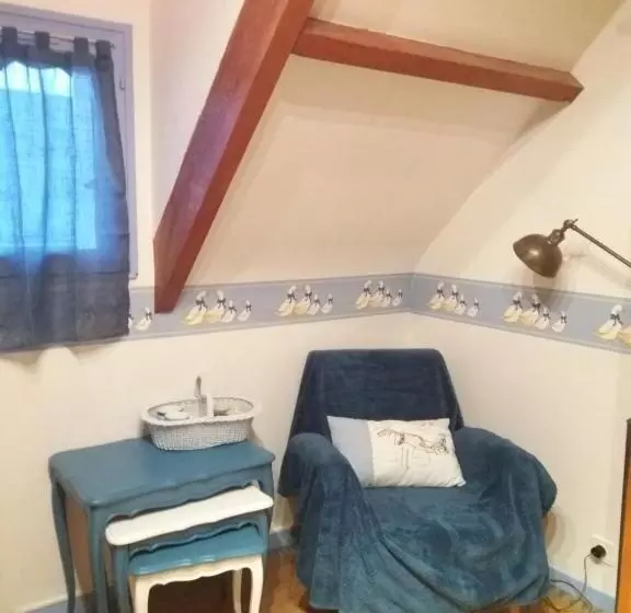 ベッドアンドブレックファースト Les Mouettes 1 Gite Ou 4 Chambres D Hote, Jardin ,bords De Loire