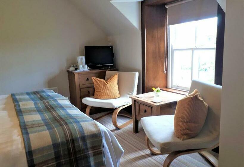 پانسیون Corsewall Arms Guest House