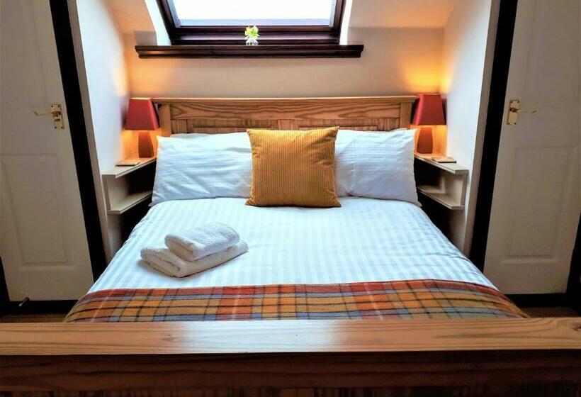 پانسیون Corsewall Arms Guest House