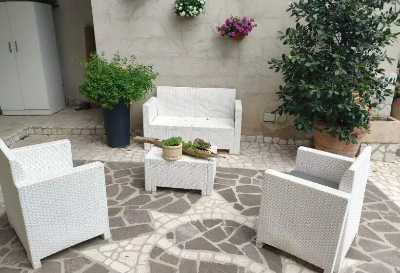 پانسیون Gelso S Room