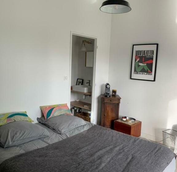 Пансион La Chambre De Laura