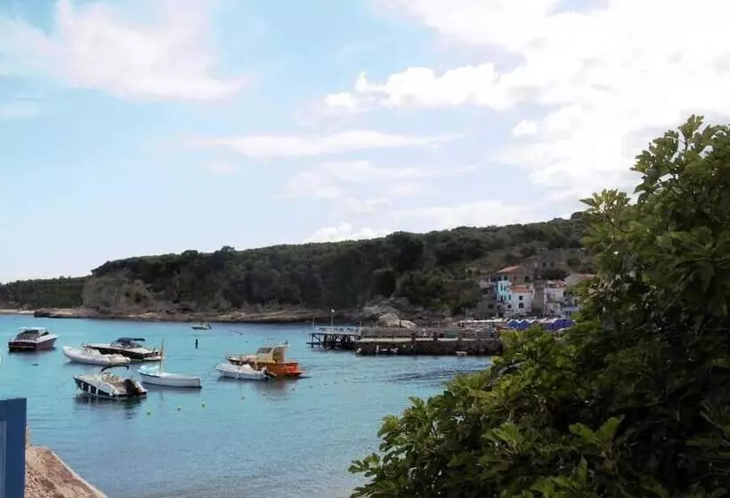 Majatalo Sapphire Rooms