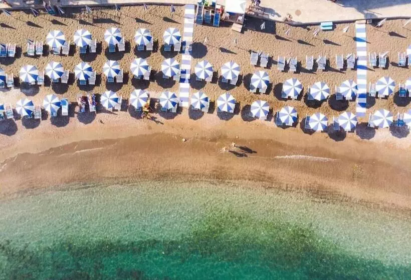 Majatalo Sapphire Rooms