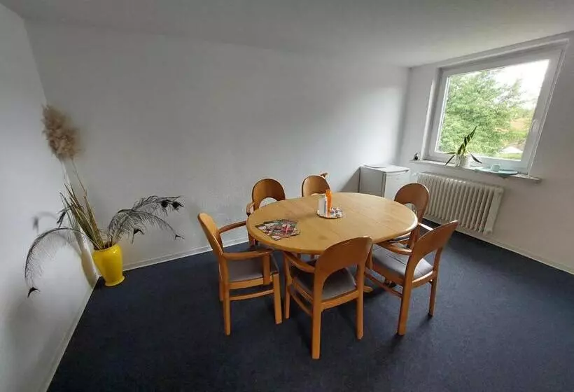 Retkeilymaja Landhaus Luttum