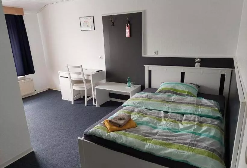 Retkeilymaja Landhaus Luttum