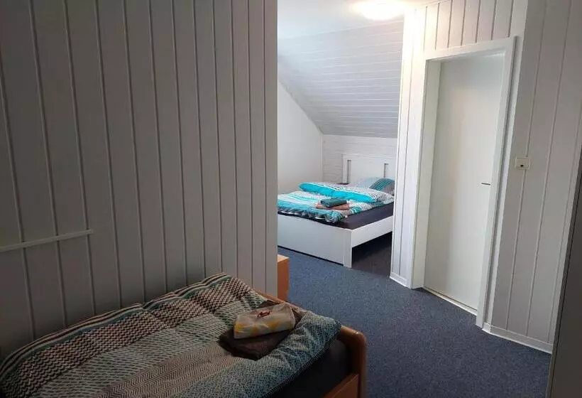 Retkeilymaja Landhaus Luttum