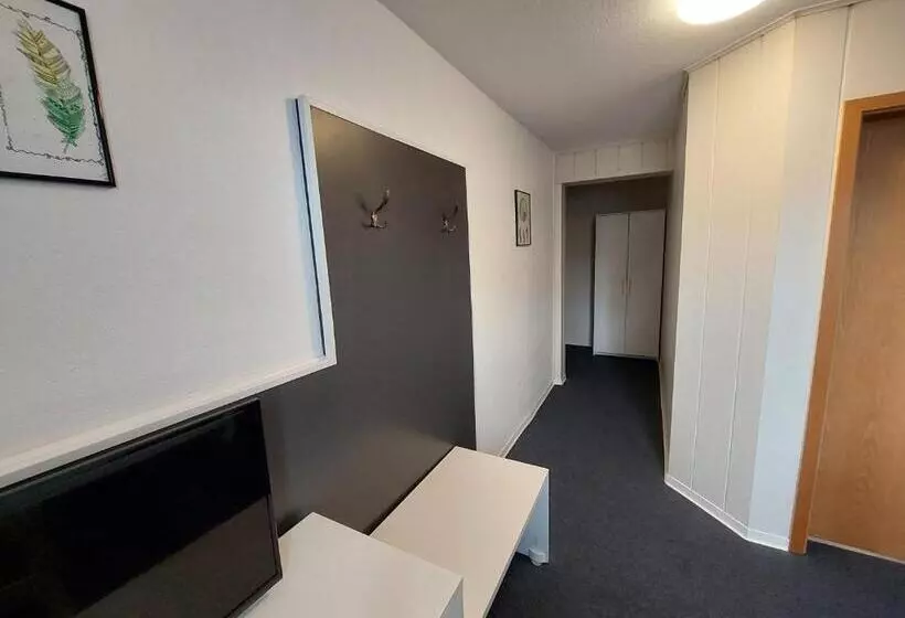 Retkeilymaja Landhaus Luttum