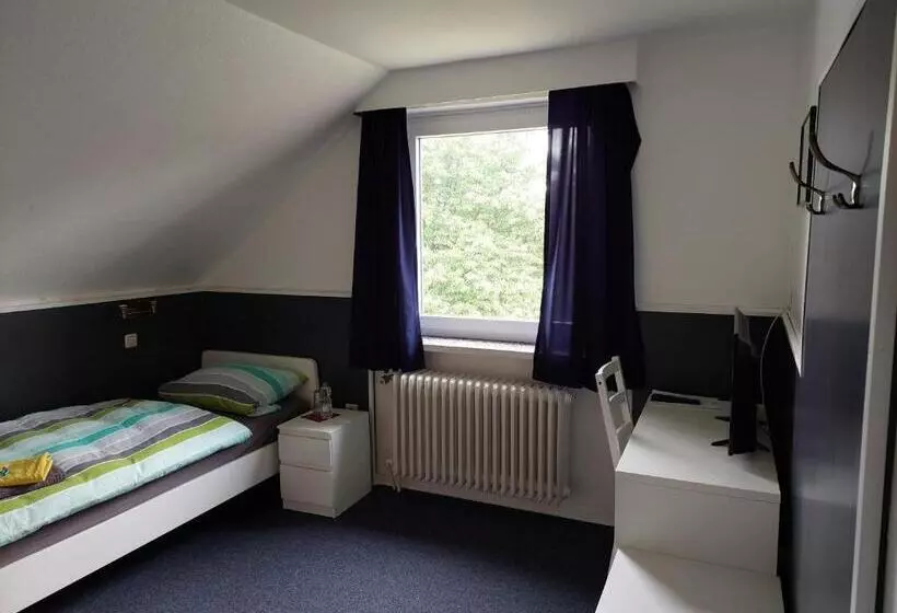 Retkeilymaja Landhaus Luttum