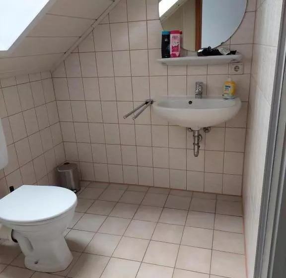 Retkeilymaja Landhaus Luttum