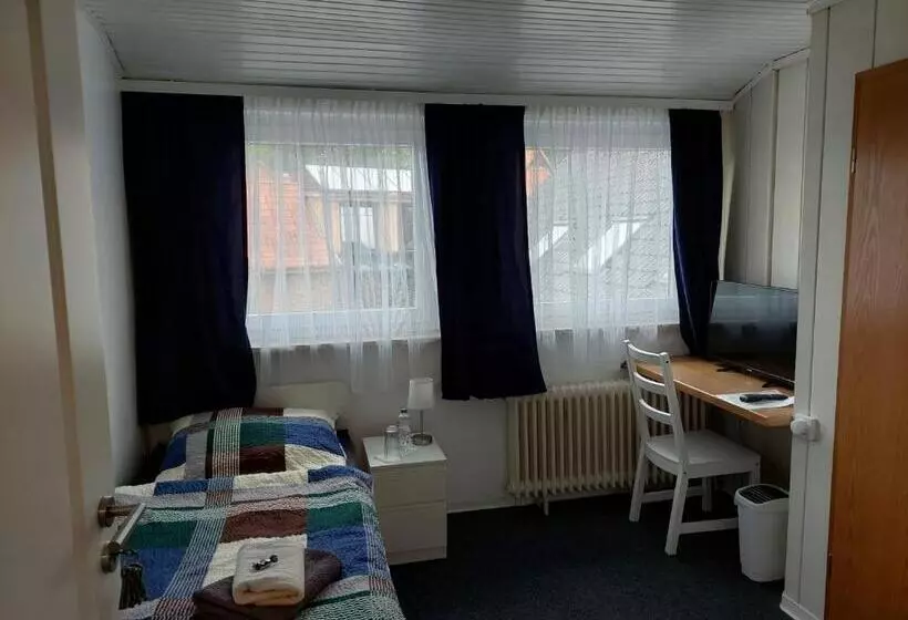 Retkeilymaja Landhaus Luttum