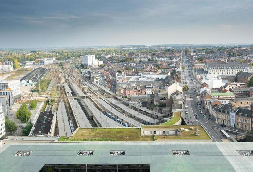 住宿加早餐  15ème Droite   Tour Perret   Centre Ville   4 étoiles