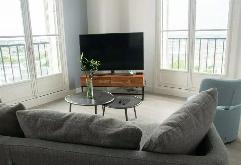 تختخواب و صبحانه 15ème Droite   Tour Perret   Centre Ville   4 étoiles