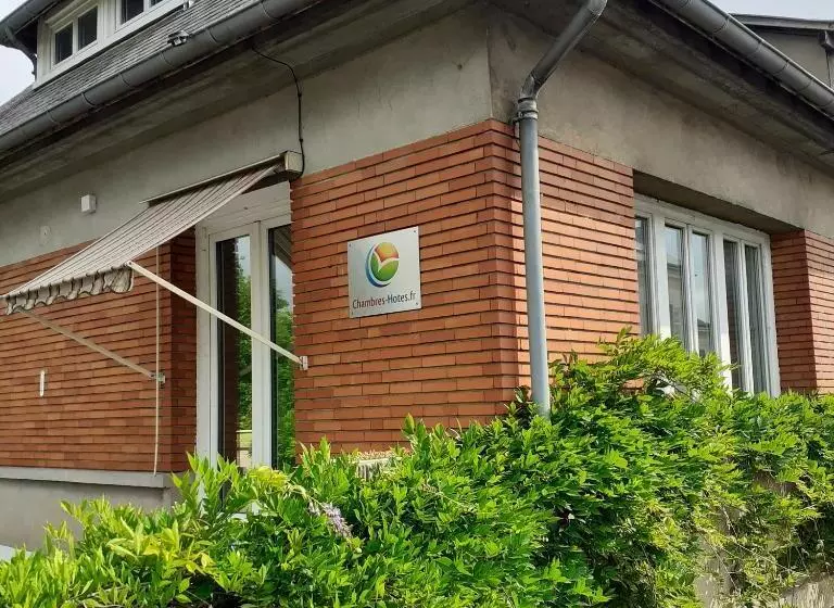 Aamiaismajoitus (B&B) Chambres D Hôtes Gobillon