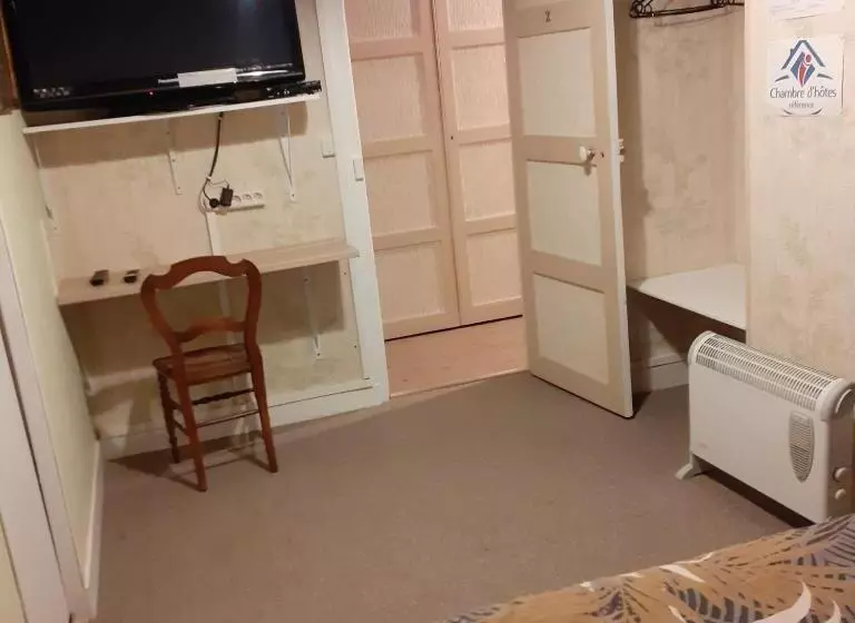 Aamiaismajoitus (B&B) Chambres D Hôtes Gobillon