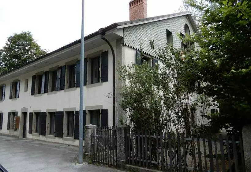 Aamiaismajoitus (B&B) Chambres D Hôtes T 22