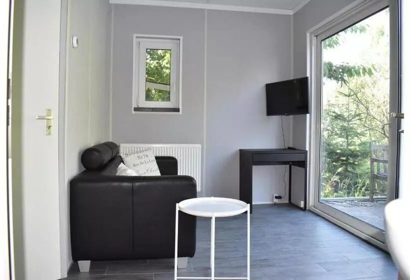 Aamiaismajoitus (B&B) Den Laage Hof