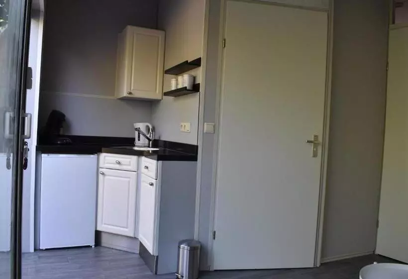 Aamiaismajoitus (B&B) Den Laage Hof