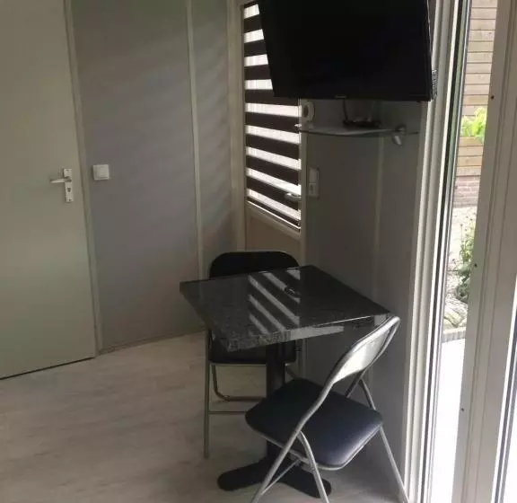 Aamiaismajoitus (B&B) Den Laage Hof