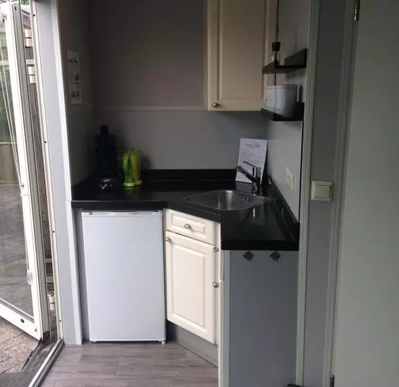 Aamiaismajoitus (B&B) Den Laage Hof