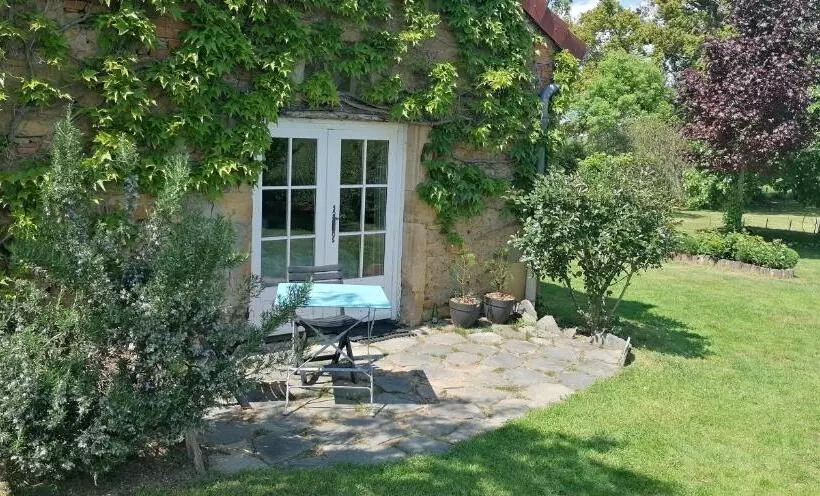 Aamiaismajoitus (B&B) Le Charbonnet