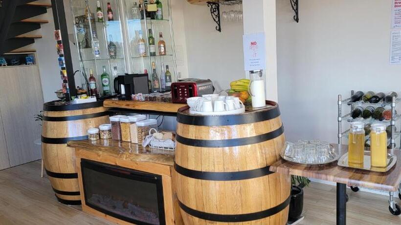 مبيت وإفطار Merry Mary