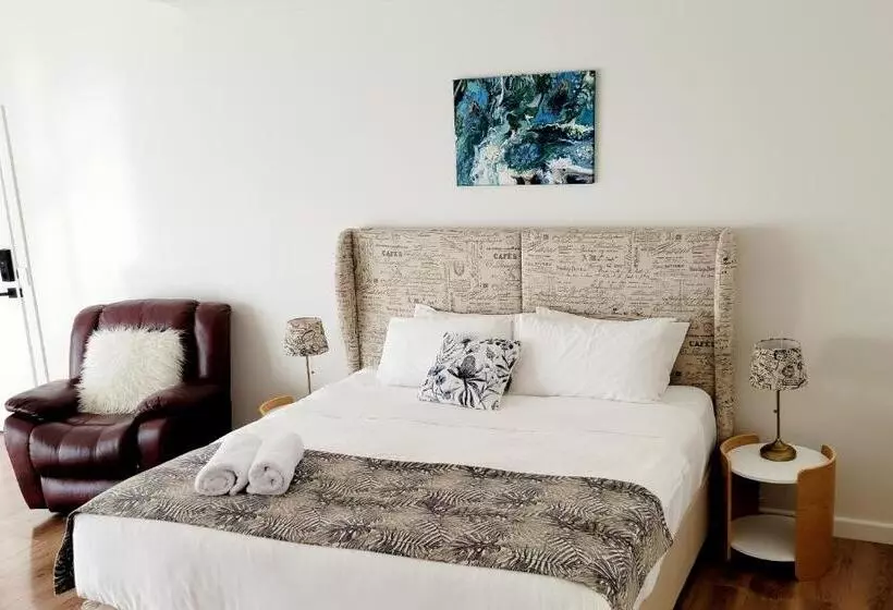 ベッドアンドブレックファースト Merry Mary