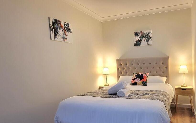 مبيت وإفطار Merry Mary