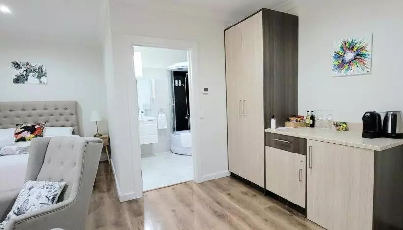 ベッドアンドブレックファースト Merry Mary