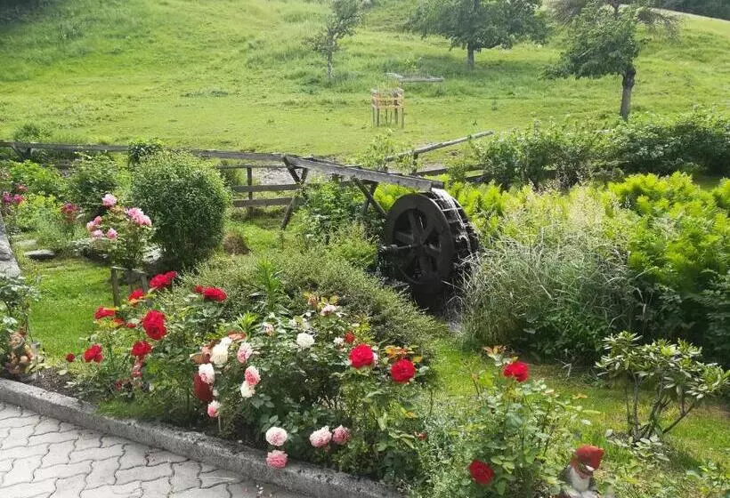 Aamiaismajoitus (B&B) Mühlnerhof Familie Gruber