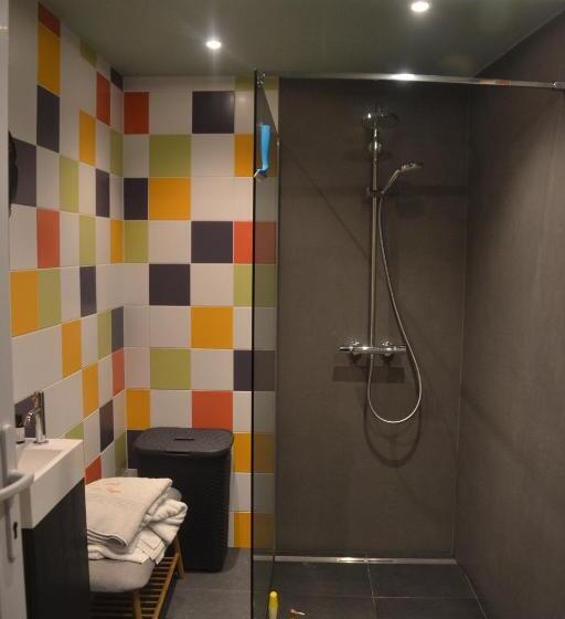 تختخواب و صبحانه Ter Thuyne