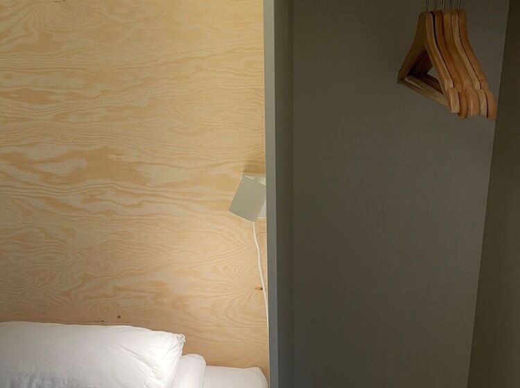 Hemmet Simrishamns Vandrarhem Och B&b