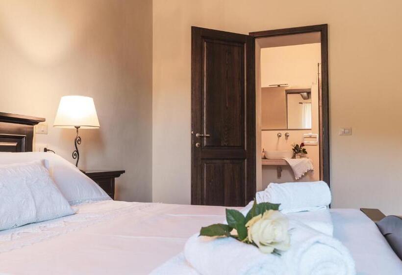 هتل Wine Estate Paradiso Di Cacuci