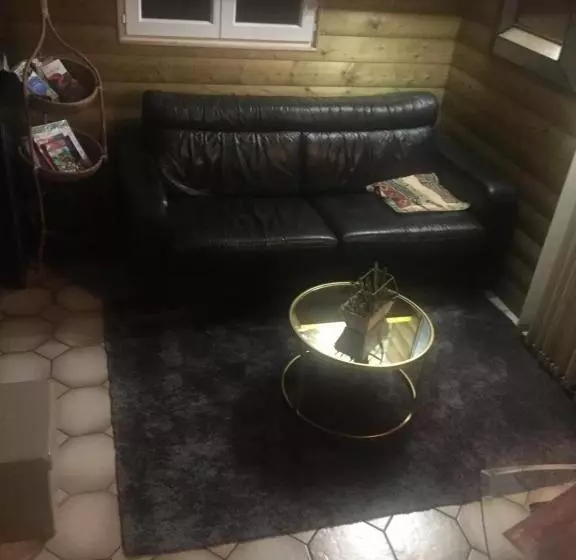 پانسیون Coeur Creole