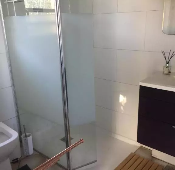 پانسیون Coeur Creole