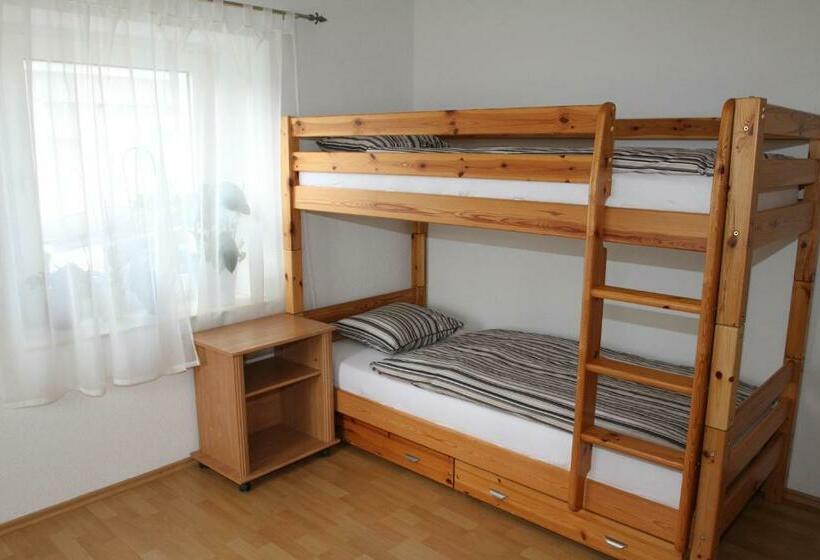 פנסיון Suhr Guest House Aarau Switzerland