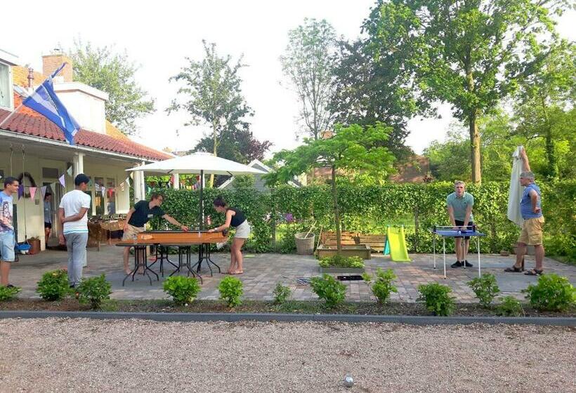 פנסיון T Zeeuwse Licht