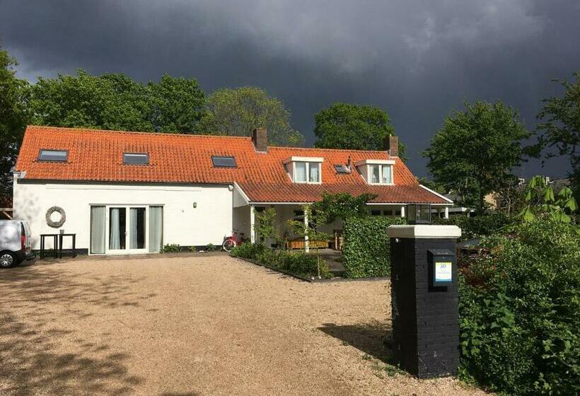 פנסיון T Zeeuwse Licht