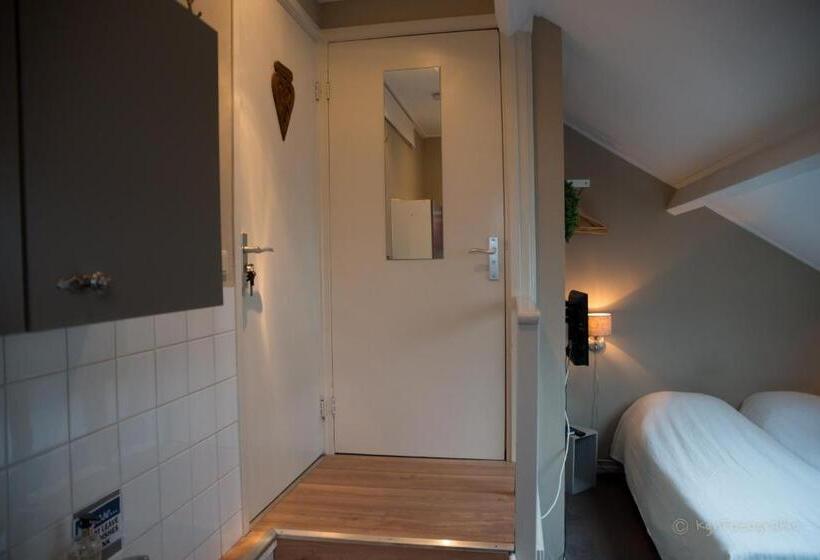 פנסיון T Zeeuwse Licht